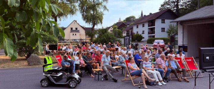 Selbacher Sommerkino: Ein Abend, an dem das Dorf seine eigene Geschichte schrieb Selbacher Sommerkino: Ein Abend, an dem das Dorf seine eigene Geschichte schrieb